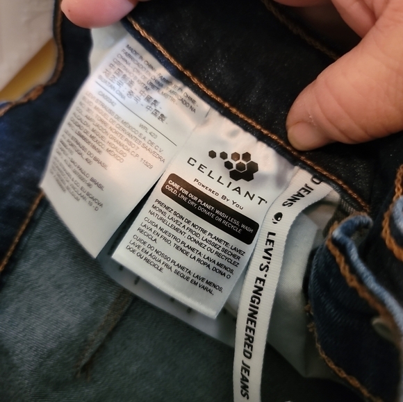 Levi's Engineered Balloon Leg Jeans Women's 30 High Rise Cropped Wide Leg - Picture 10 of 12